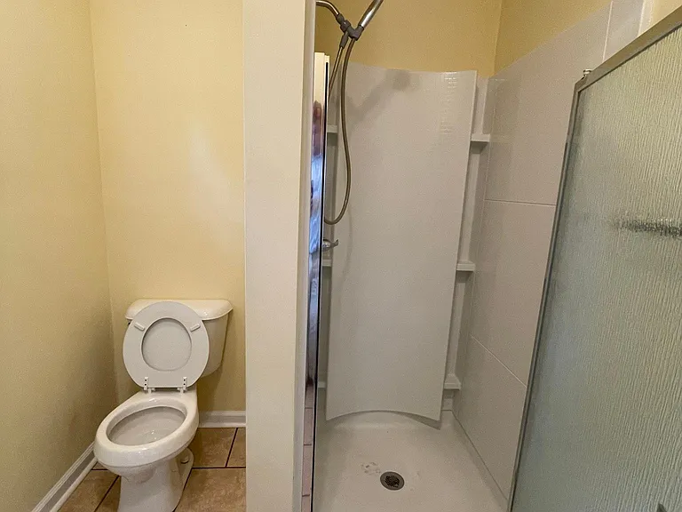 442 Greenleaf St — Photo 15