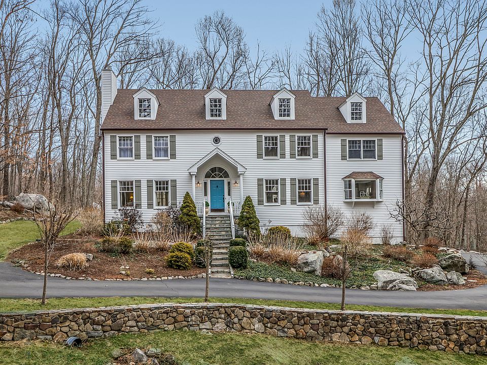 36 Lounsbury Lane
