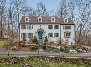 36 Lounsbury Ln, Ridgefield, CT 06877