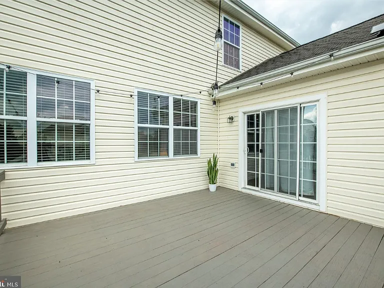 73 Anthony Taylor Way — Photo 8