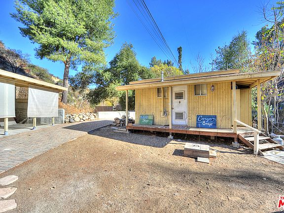 3rd image of 20245 Paradise Ln