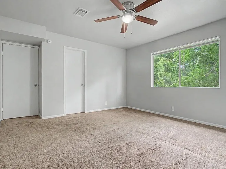 6702 Tamar Dr — Photo 11