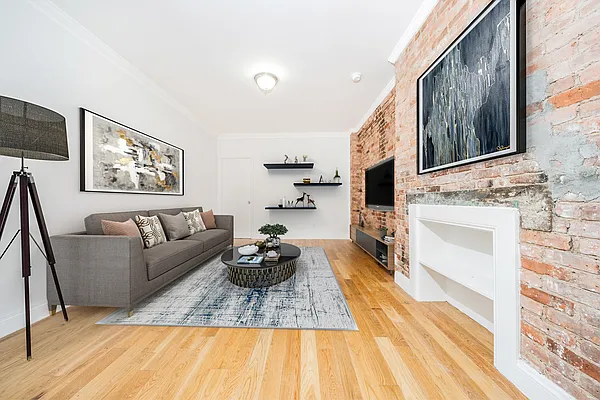 Rented by Living New York | media 13