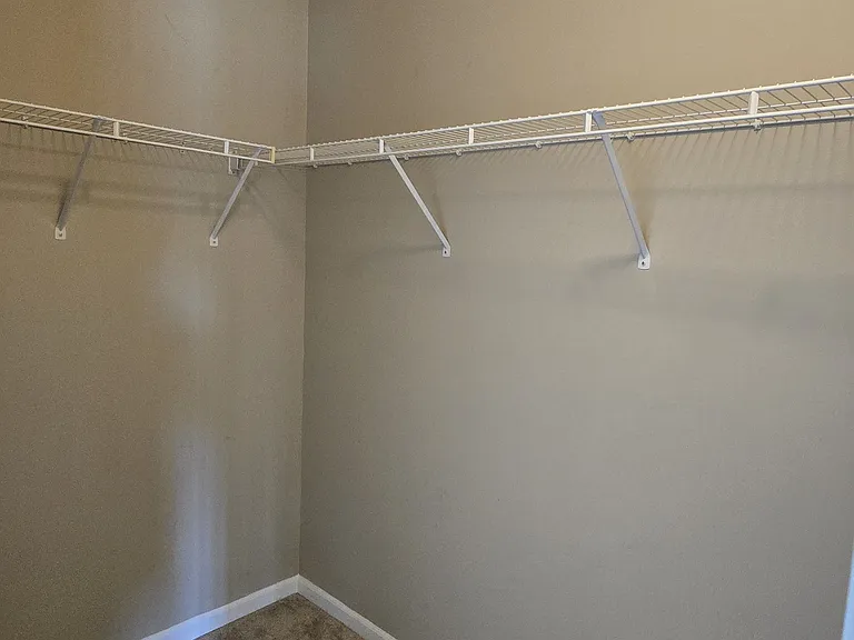 14262 Shadywood Dr #32 — Photo 11