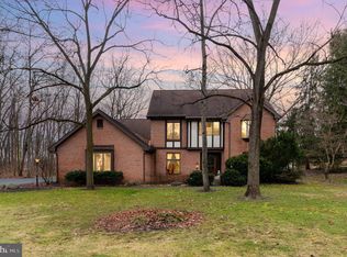 342 Westview Dr, Elizabethtown, PA 17022