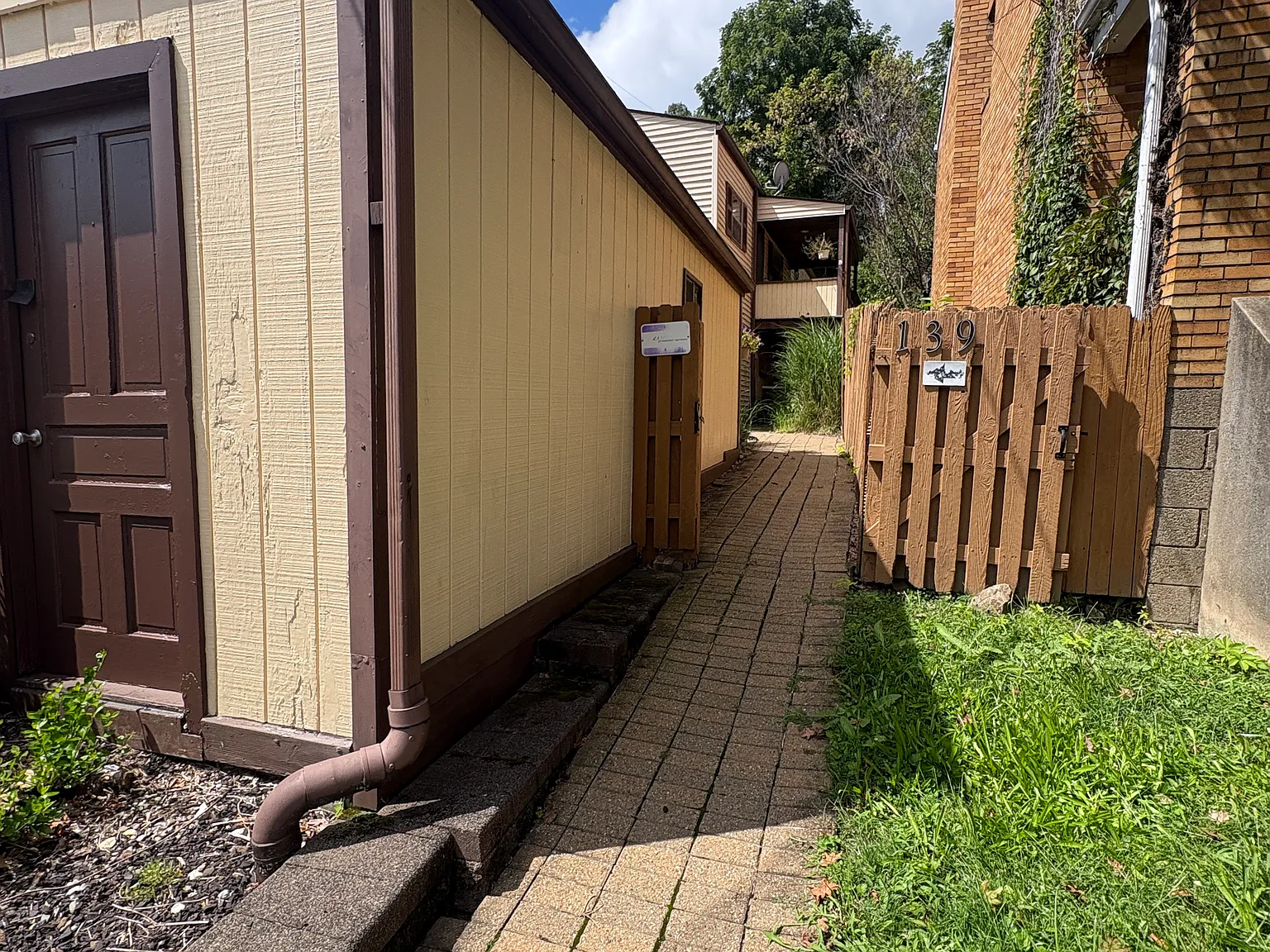 2 bed, 1458 sqft, $1,400 — Photo 2