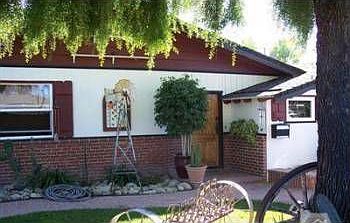 1st image of 190 Palomares Ave