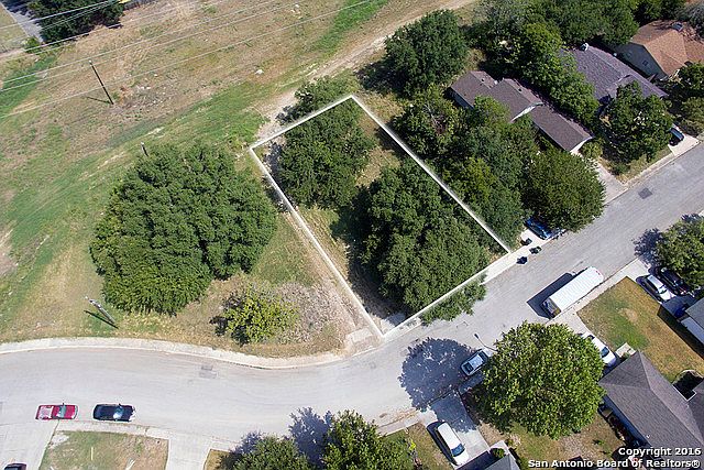 1st image of 5347 Chestnut View Dr