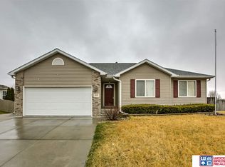4110 W Huntington Ave, Lincoln, NE 68524