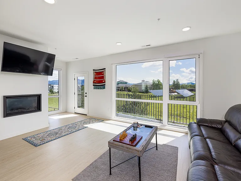 580 Enterprise Blvd #53 — Photo 23
