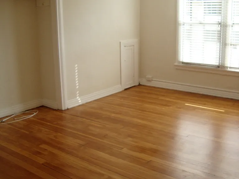 Chateau El Cerrito Apartments — Photo 22