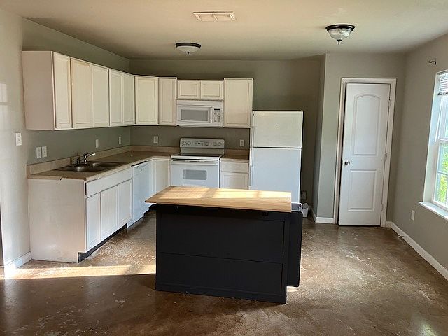 1st image of 16029 County Road 1134 #16043