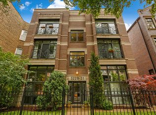 3231 N Clifton Ave #2, Chicago, IL 60657