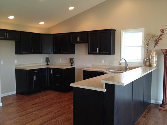 5th image of 7377 Blake Dr