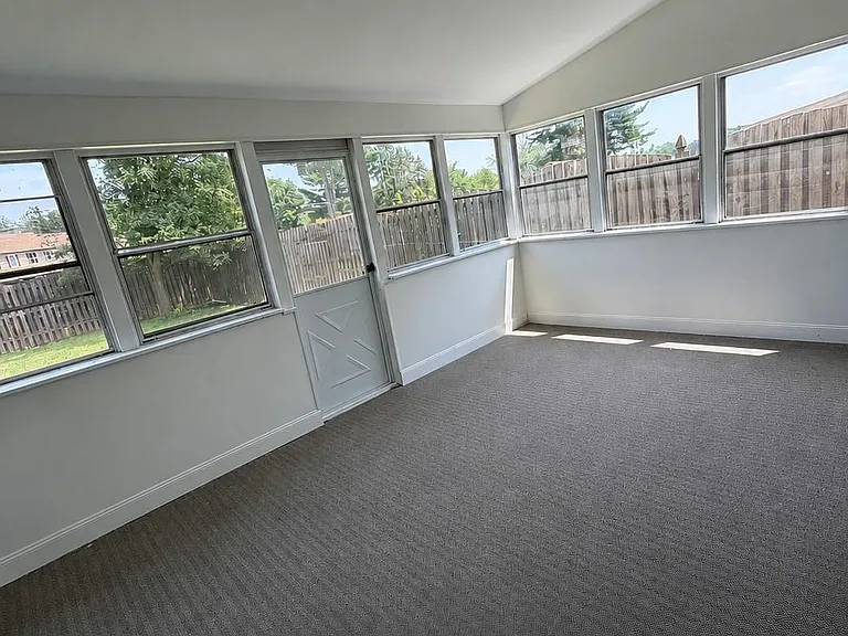 70 Orchard Ct — Photo 7
