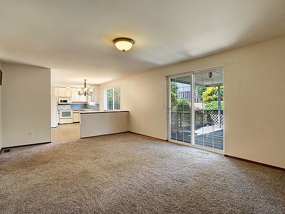 5th image of 29015 45th Pl S