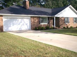 370 Planters Dr, Sumter, SC 29154