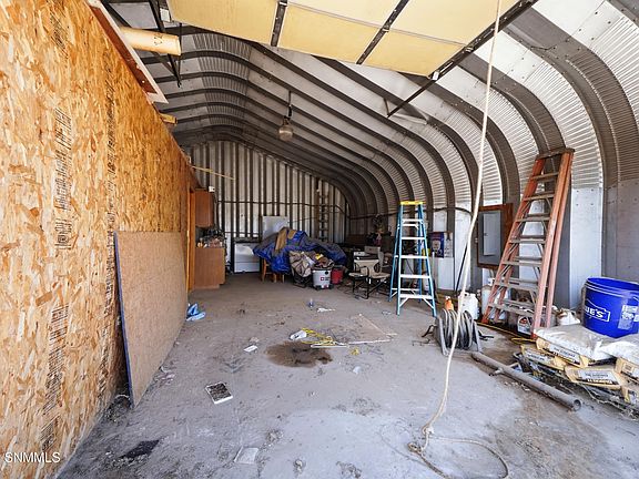4th image of 318 Hall Rd