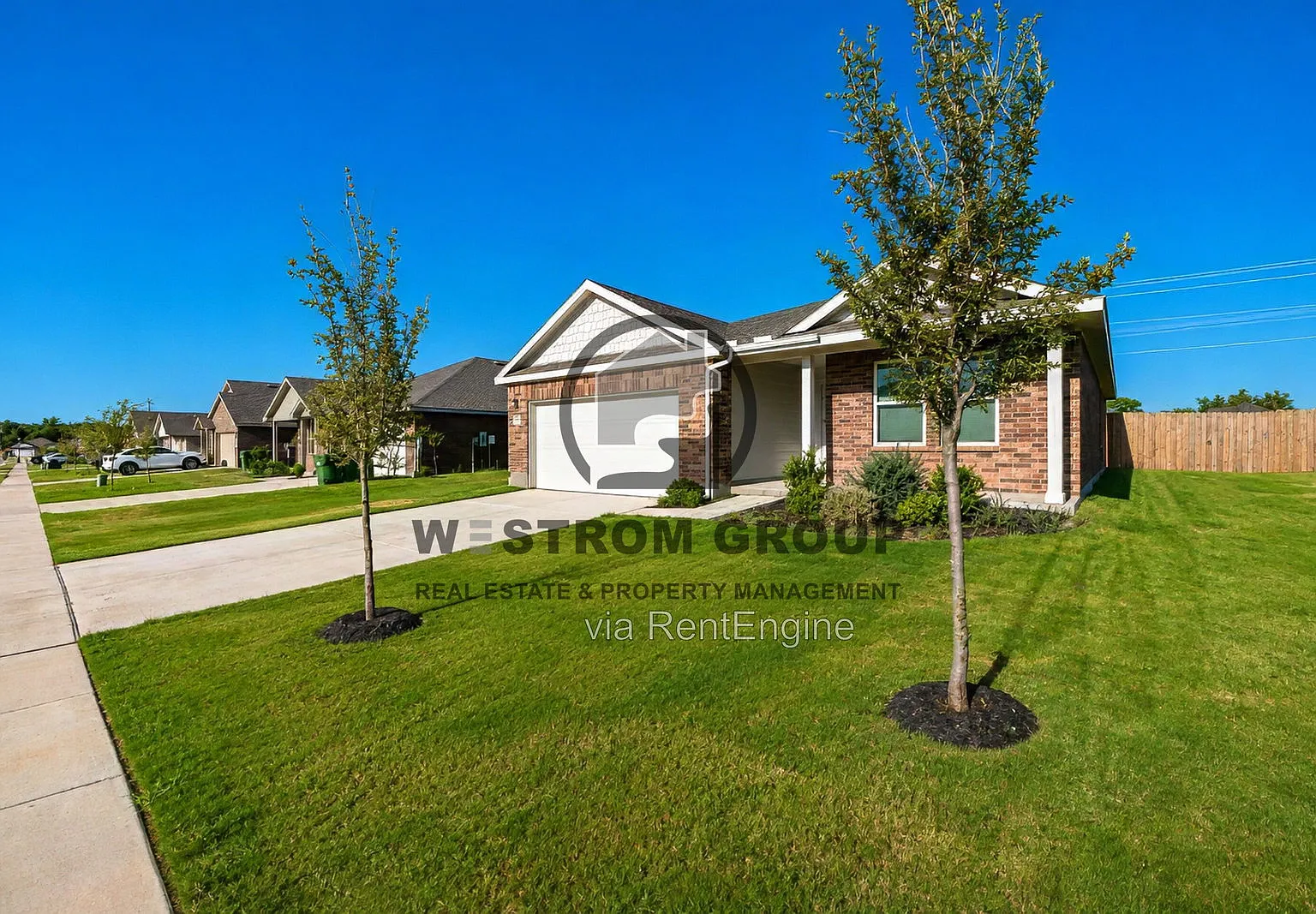 3 bed, 2.0 bath, 1416 sqft, $2,095 — Photo 4