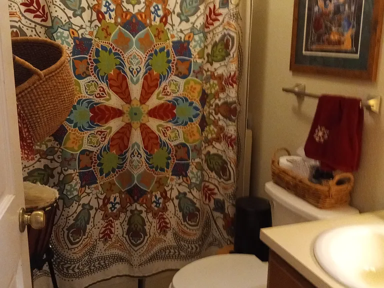 Main floor 1/2 bath w/laundry.