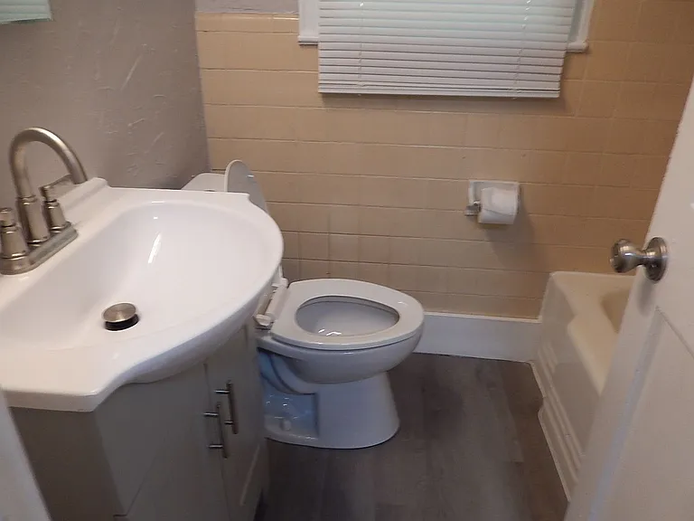 768 Arkansas St — Photo 15