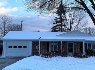 2941 Lambert Dr, Toledo, OH 43613