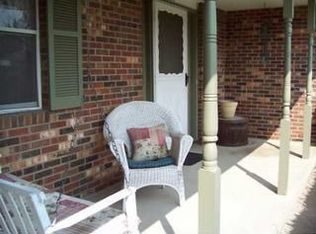 5554 Worcester Dr, Columbus, OH 43232