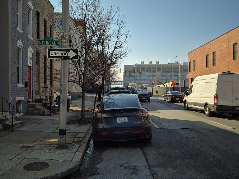 707 N Duncan St — Photo 22