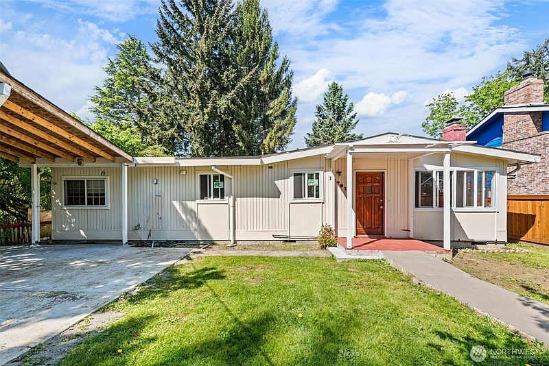 3rd image of 13721 37th Avenue NE