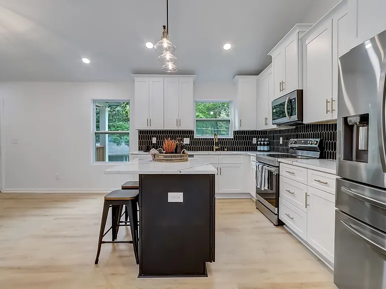 1250 Byewood Ln SW — Photo 16