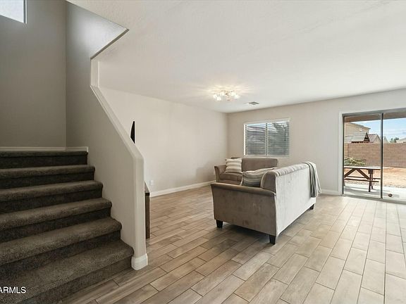 2nd image of 743 E DRAGON SPRINGS Drive