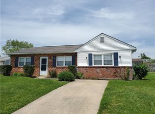13 Rogers Cir, Newark, DE 19702