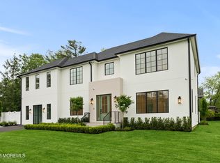 2 Deborah Pl, Oakhurst, NJ