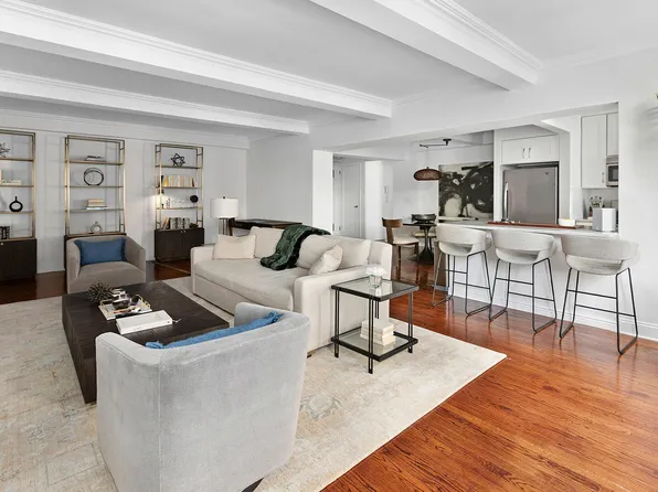 350 West 57th Street image 2 of 5