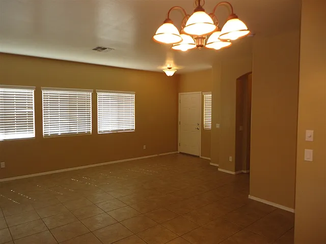 45115 W Desert Cedars Ln — Photo 6