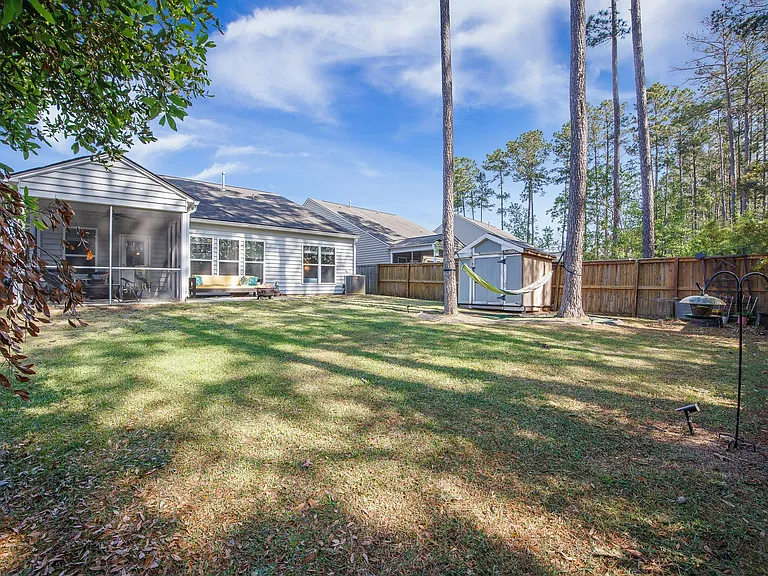 321 Decatur Dr — Photo 26