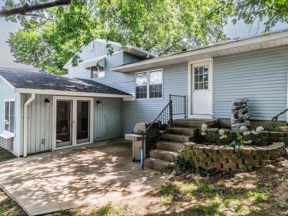 4th image of 6116 Hickory Hill Ln