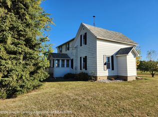 11760 W 2nd St, Fowler, MI 48835