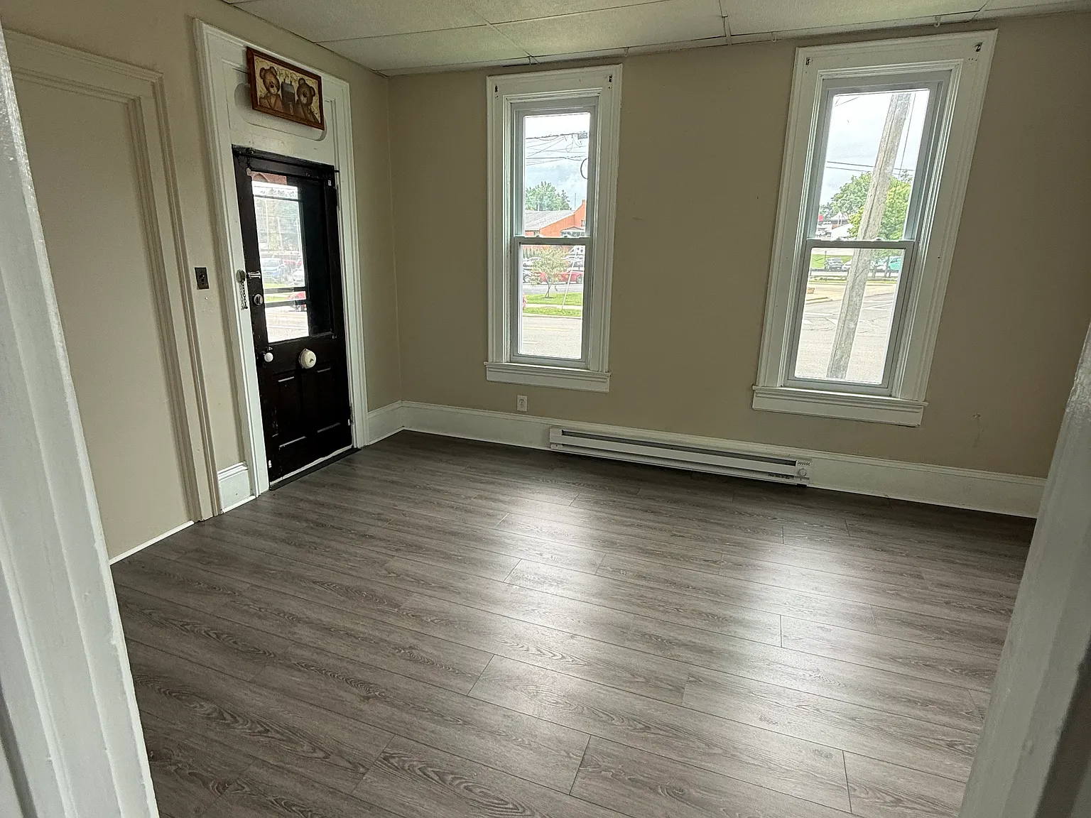 264 W Main St — Photo 4
