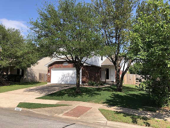 2nd image of 15501 Sarahs Creek Dr