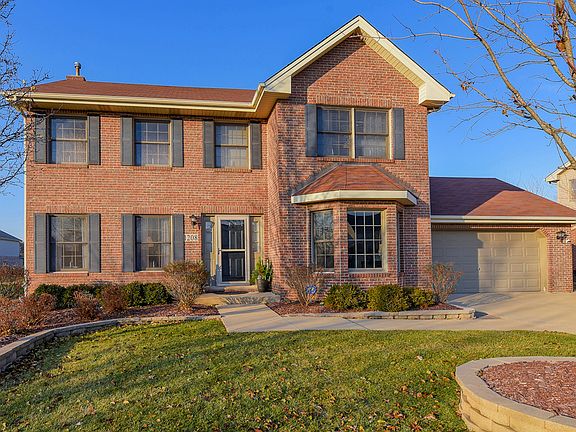 4th image of 1208 S Somerset Ln