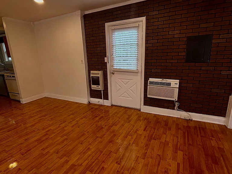 2 W 30th St #2 — Photo 8