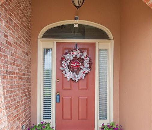 3rd image of 2329 Cedarwood Ln