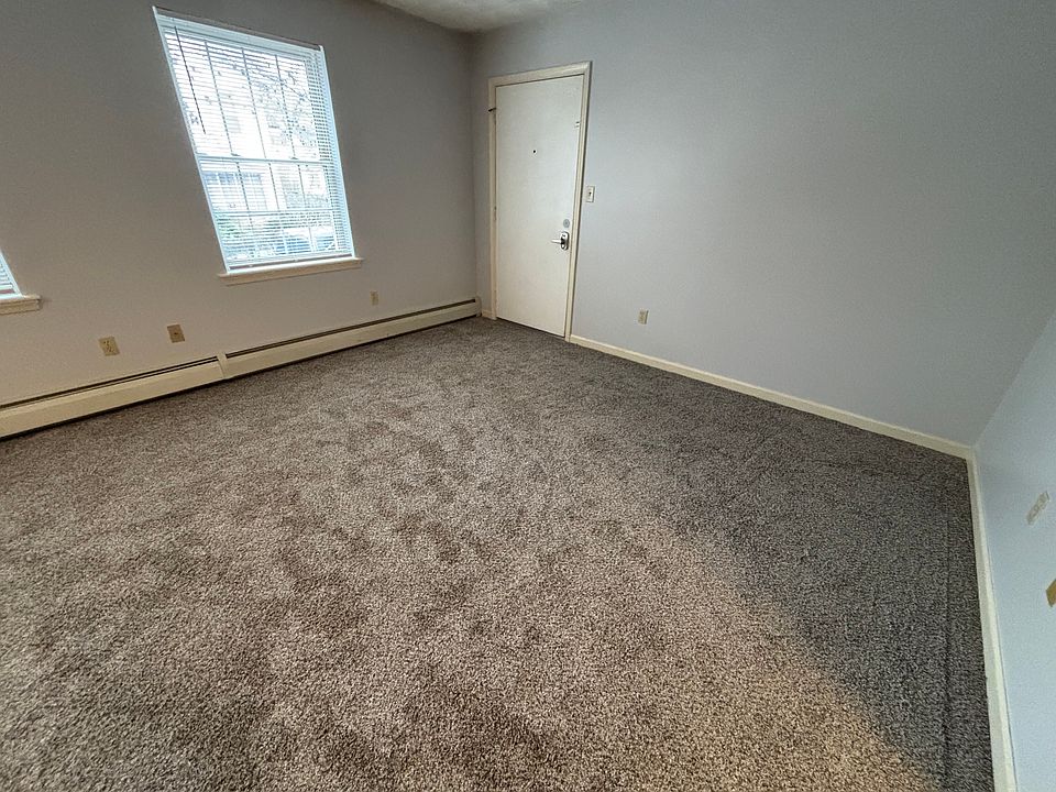 1st image of 112 N Hyde Park Ave #1R