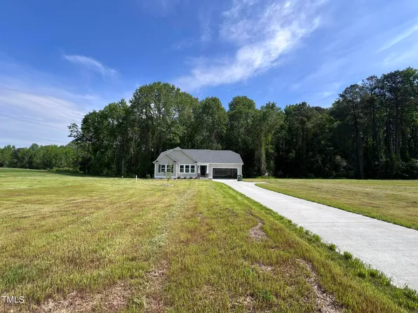 210 Bushel Ln, Willow Spring, NC 27592