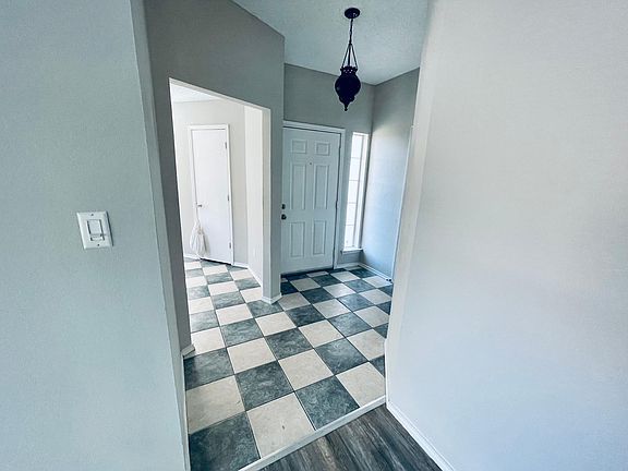 2nd image of 10824 Ives St