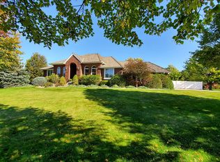 2407 W 44th Street Pl, Kearney, NE 68845