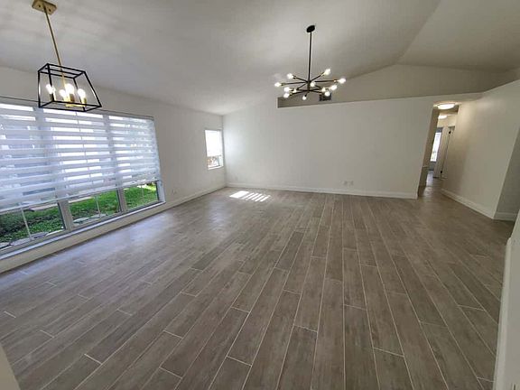 5th image of 2033 NW 191st Ave