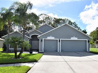 5250 Braddock Dr, Zephyrhills, FL 33541