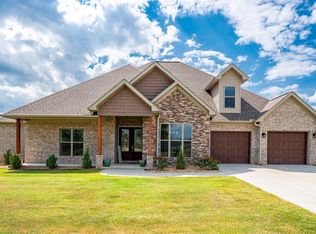 22 Sunny Dr, Morrilton, AR 72110